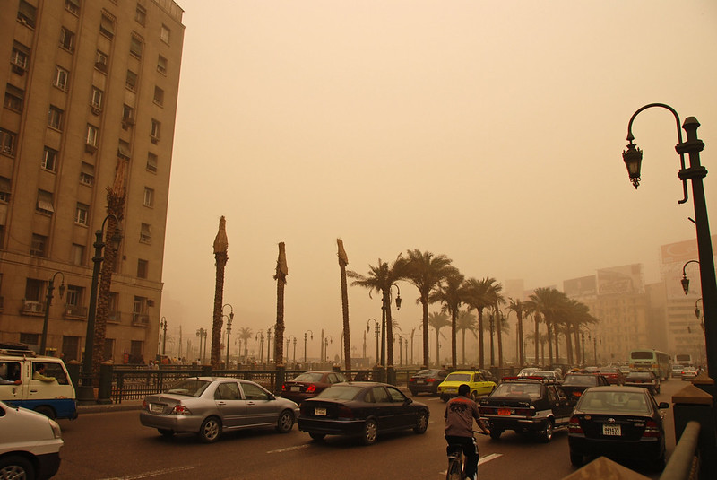 Traffic and pollution, Cairo, Egypt. Photo: Kim Eun Yeul / World Bank