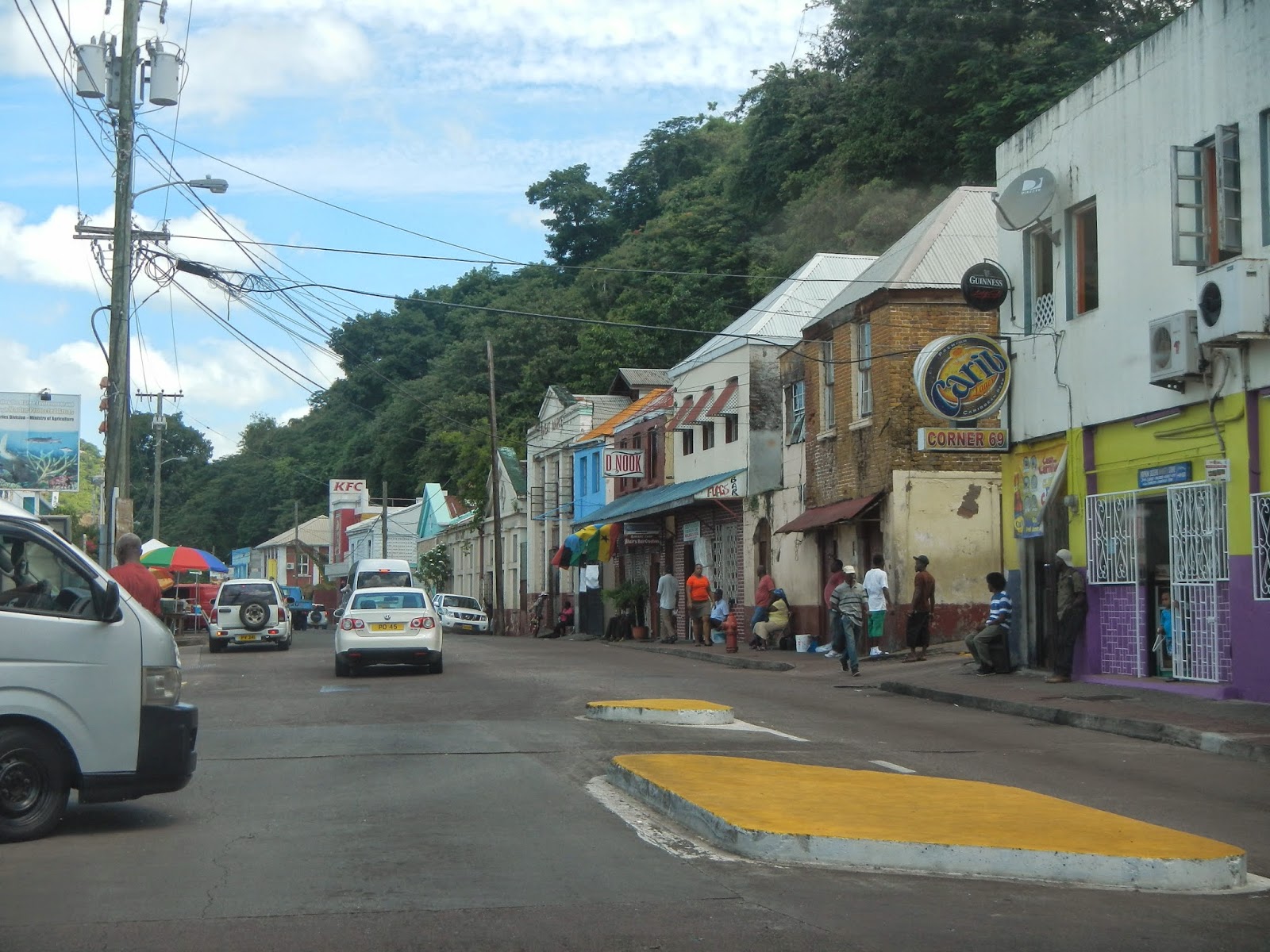 Grenada's Roads. Photo source: blog.cariboutdoor.com