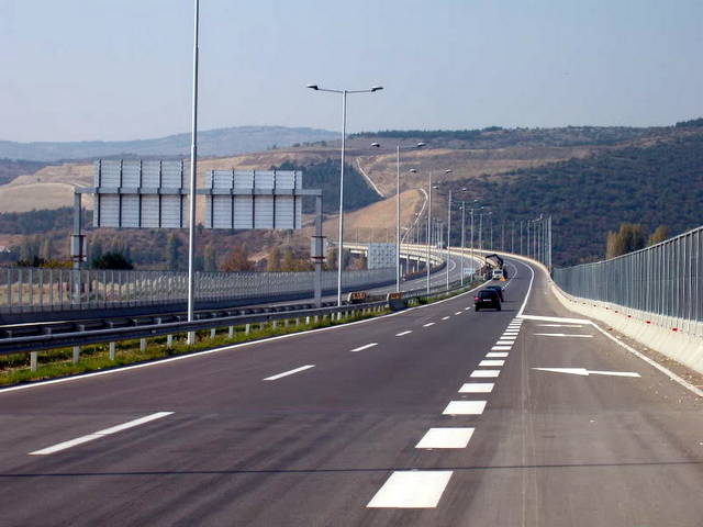 Macedonia roads